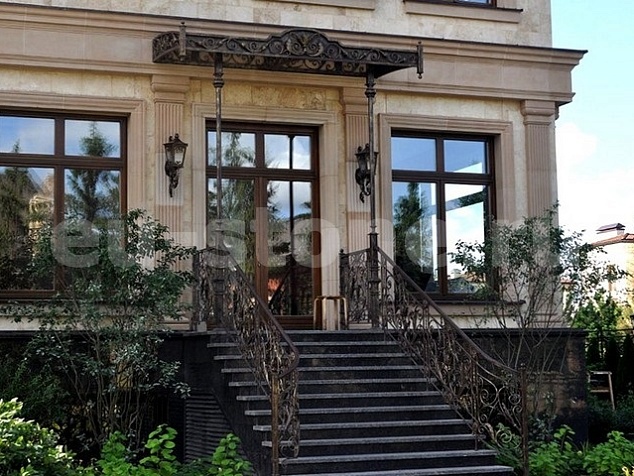 Фасады из травертина