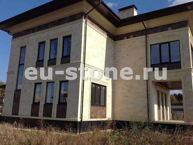 Отделка дома дагестанским камнем